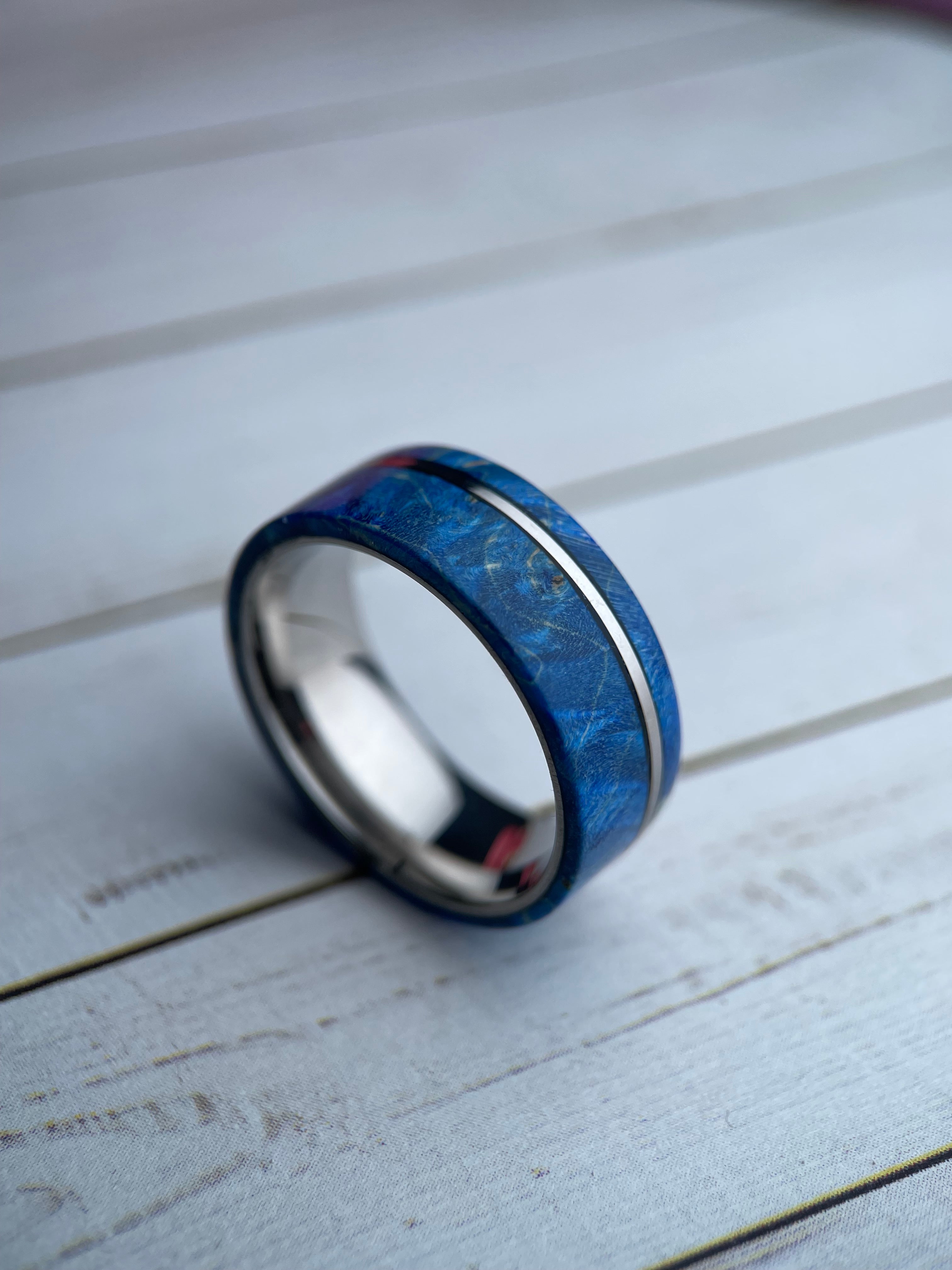 The Lynx: Titanium and Purple Wood Ring