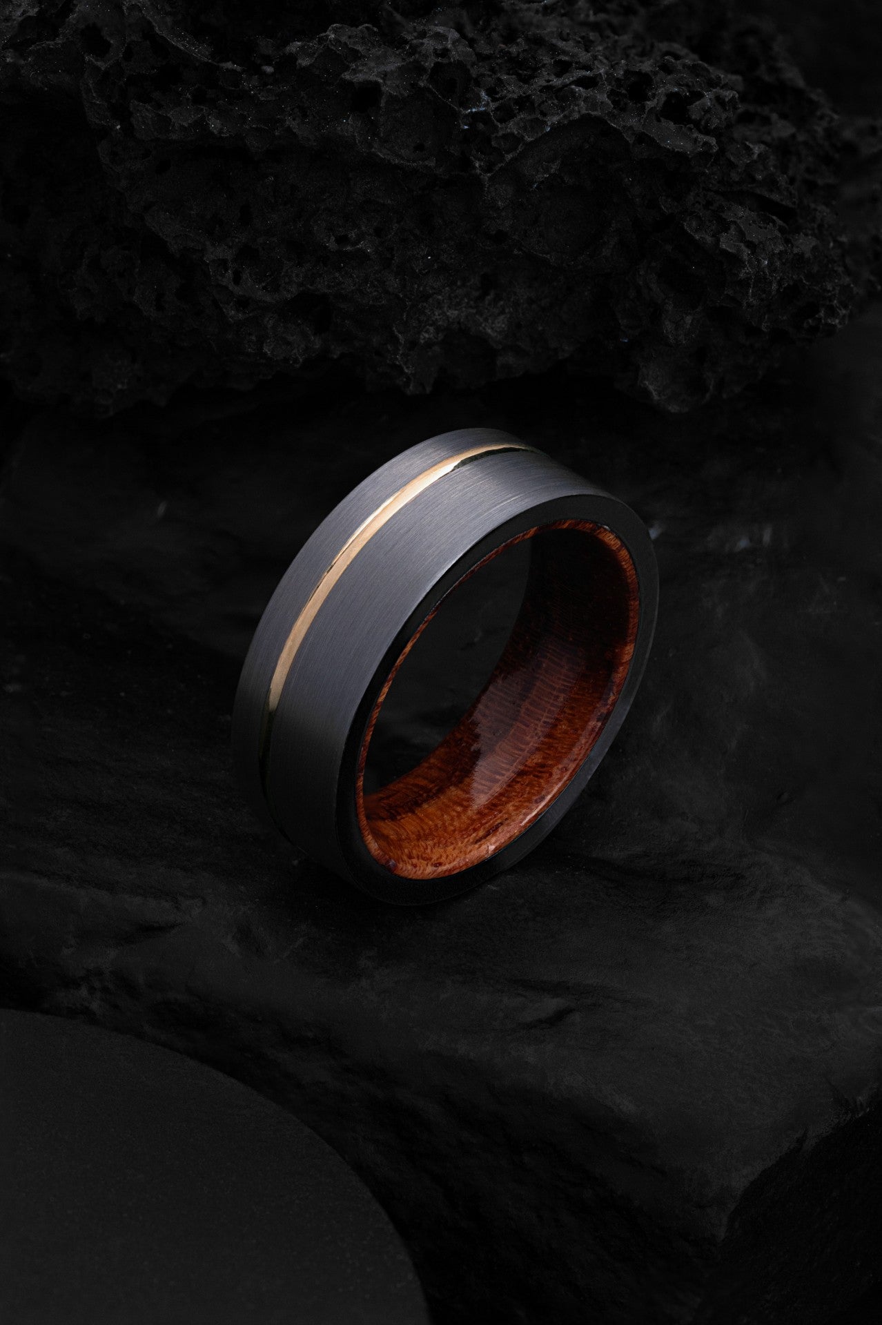 The Odysseus: Ironwood and Tungsten Ring of Adventure