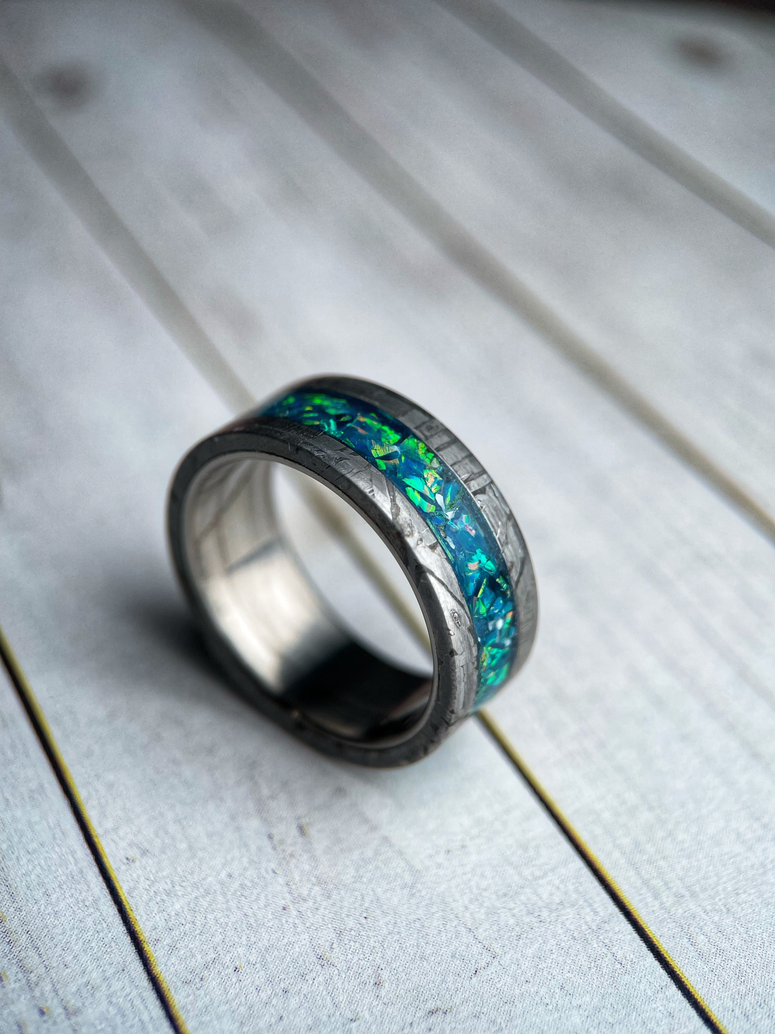 The Hecate: Meteorite and Green Opal in Titanium Liner