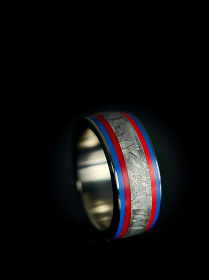 The Sirius | Titanium & Muonionalusta Meteorite Ring