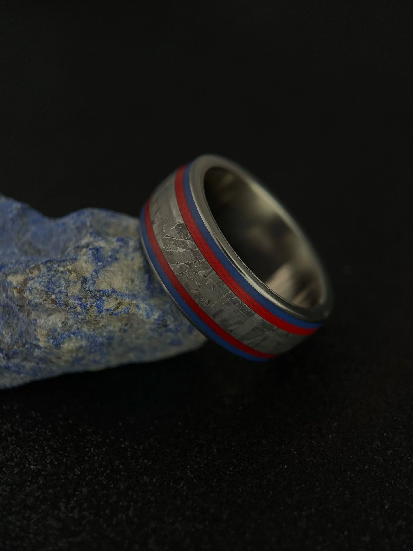 The Sirius | Titanium & Muonionalusta Meteorite Ring