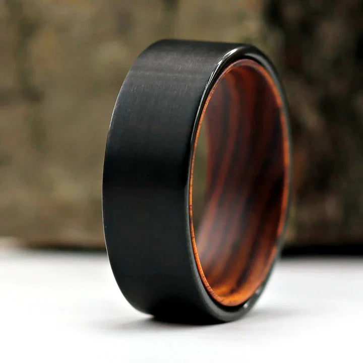 Hammered - Tungsten Carbide, inlay Ironwood